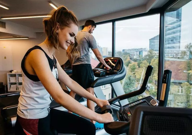 Fotos del hotel Q  Plus Wroc?aw:  4