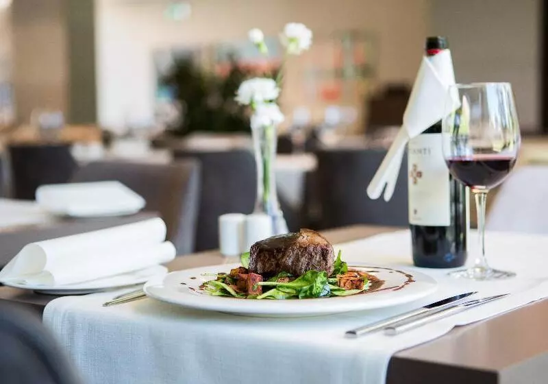 Fotos del hotel Q  Plus Wroc?aw:  19