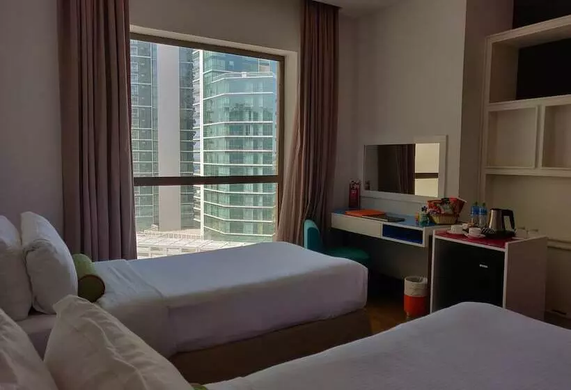 Fotos del hotel Ramada  And Suites By Wyndham Dubai Jbr:  22