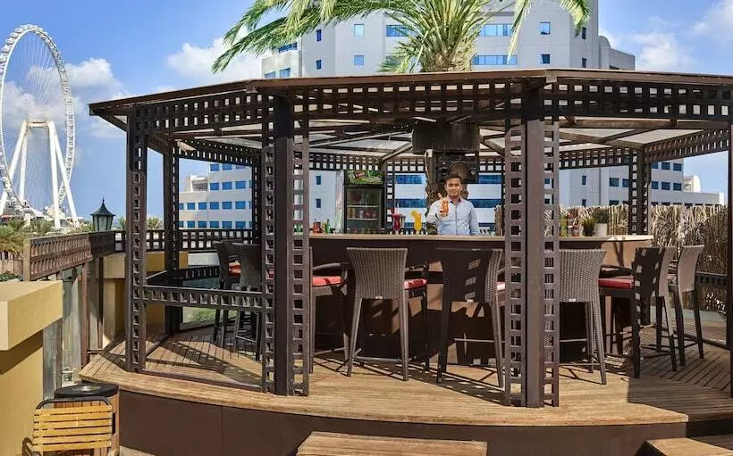 Fotos del hotel Ramada  And Suites By Wyndham Dubai Jbr:  3