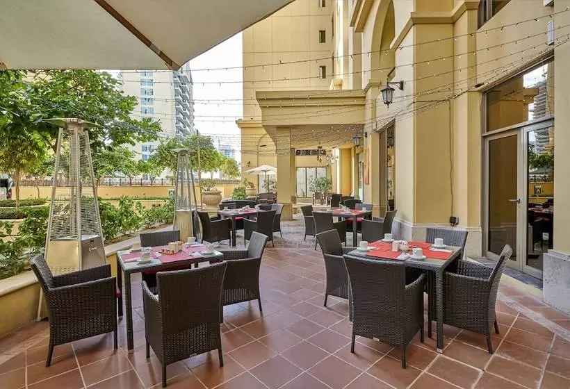 Fotos del hotel Ramada  And Suites By Wyndham Dubai Jbr:  6