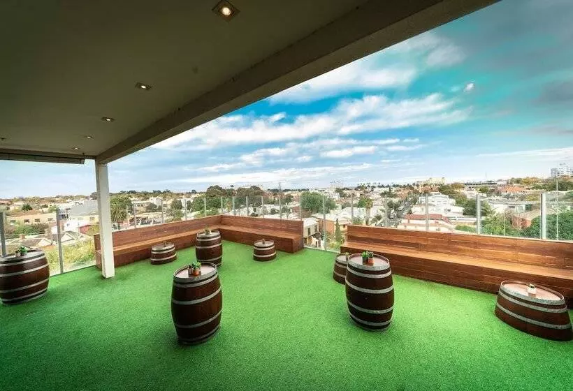 Fotos del hotel Summer House Melbourne Backpackers:  8