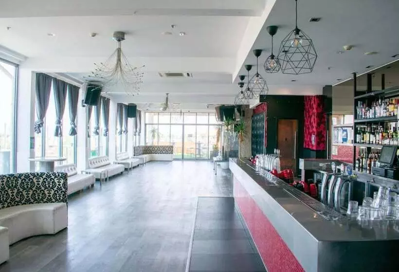 Fotos del hotel Summer House Melbourne Backpackers:  3