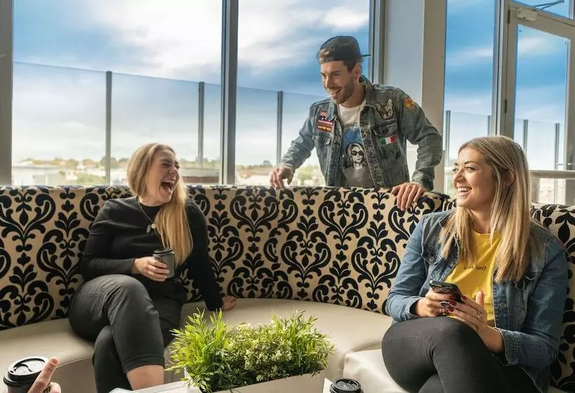 Fotos del hotel Summer House Melbourne Backpackers:  10