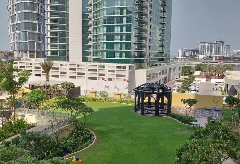 Fotos del hotel Ramada  And Suites By Wyndham Dubai Jbr:  61