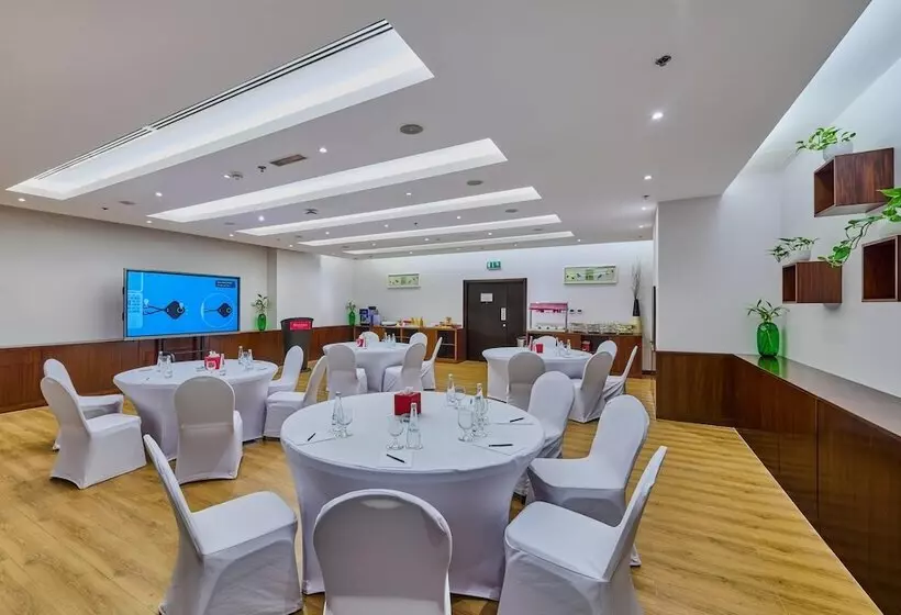 Fotos del hotel Ramada  And Suites By Wyndham Dubai Jbr:  72