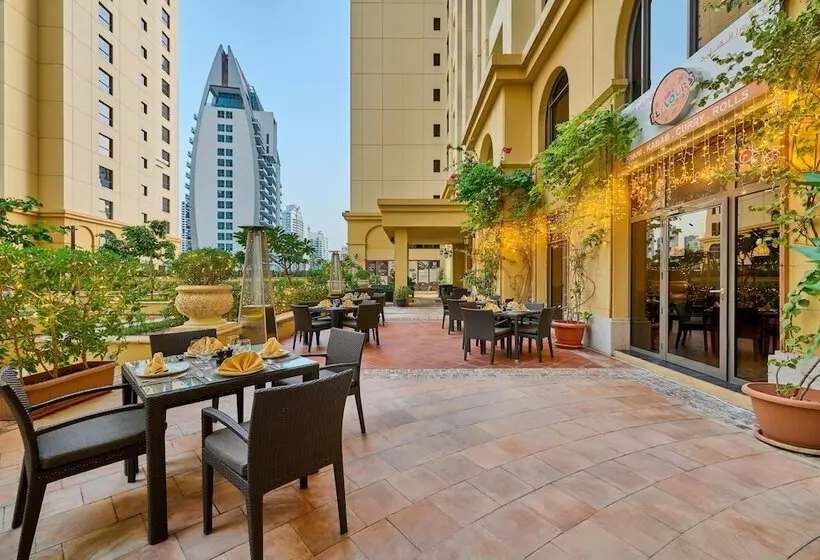 Fotos del hotel Ramada  And Suites By Wyndham Dubai Jbr:  81