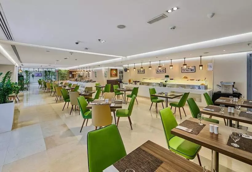 Fotos del hotel Ramada  And Suites By Wyndham Dubai Jbr:  82