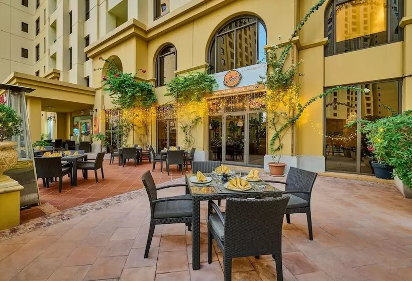 Fotos del hotel Ramada  And Suites By Wyndham Dubai Jbr:  84