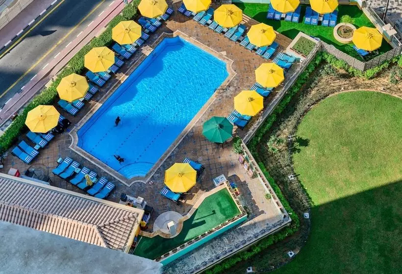 Fotos del hotel Ramada  And Suites By Wyndham Dubai Jbr:  15
