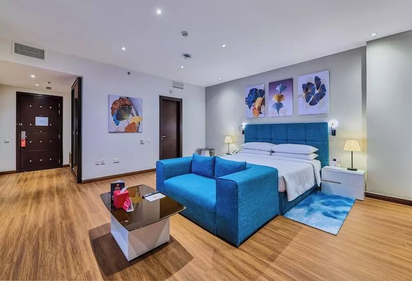 Fotos del hotel Ramada  And Suites By Wyndham Dubai Jbr:  30