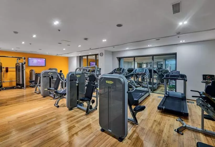 Fotos del hotel Ramada  And Suites By Wyndham Dubai Jbr:  33