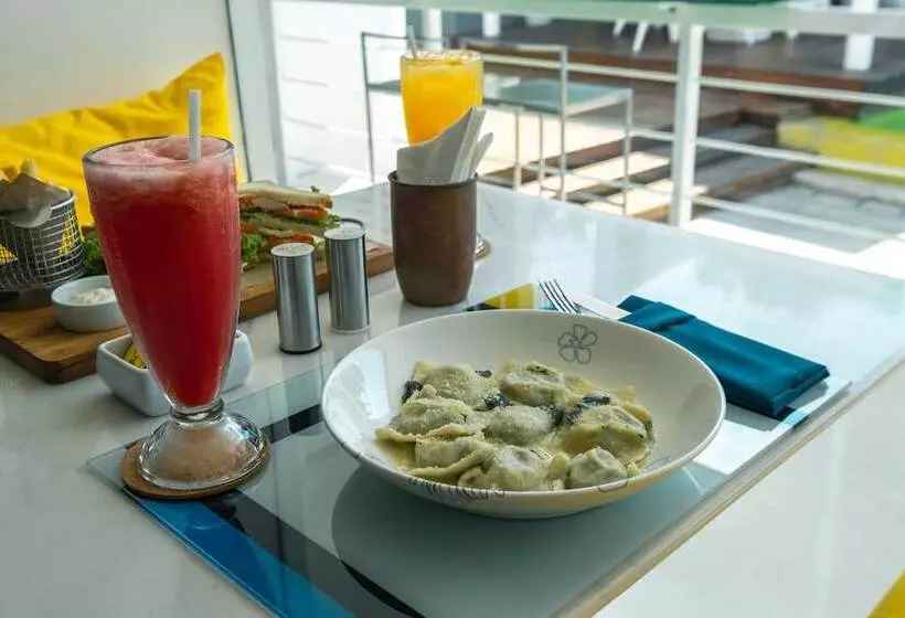 Fotos del hotel Luna2 Seminyak By Premier Hospitality Asia:  12