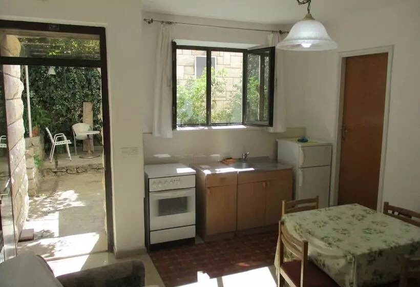 Fotos del hotel Apartments And Rooms Artemida:  14