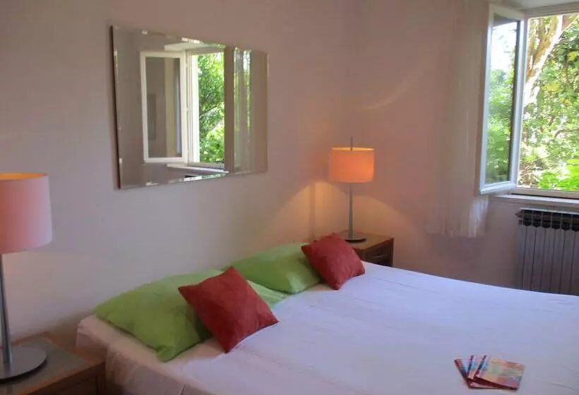 Fotos del hotel Apartments And Rooms Artemida:  24