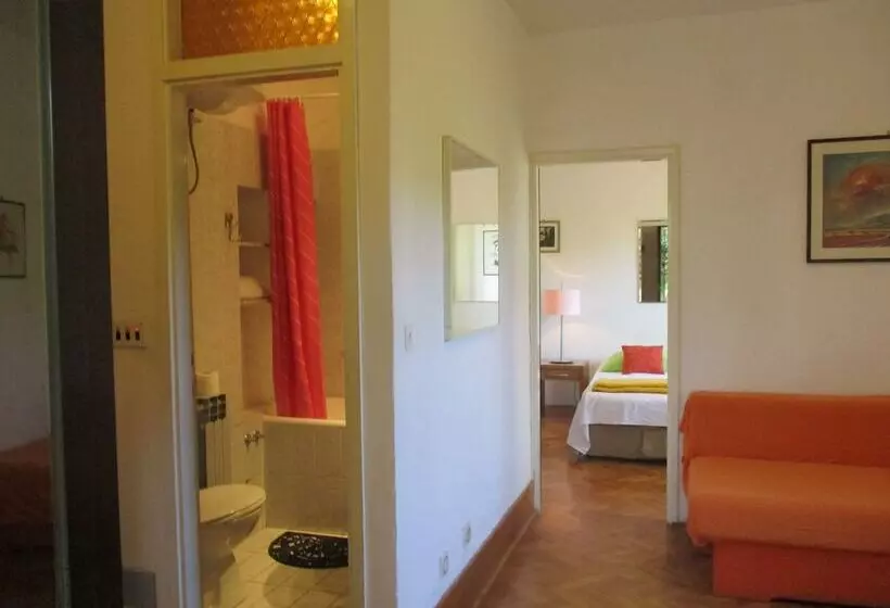 Fotos del hotel Apartments And Rooms Artemida:  12