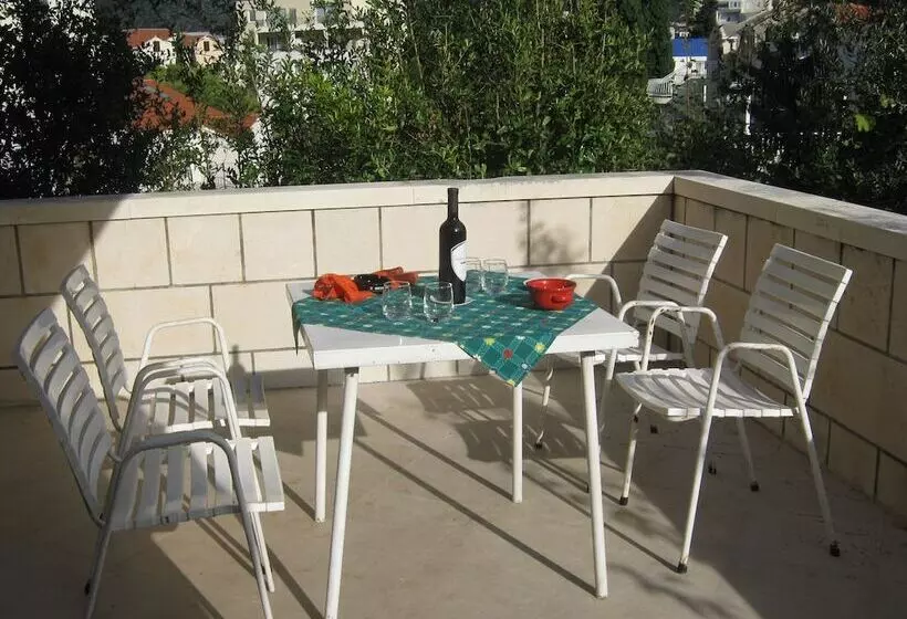 Fotos del hotel Apartments And Rooms Artemida:  13