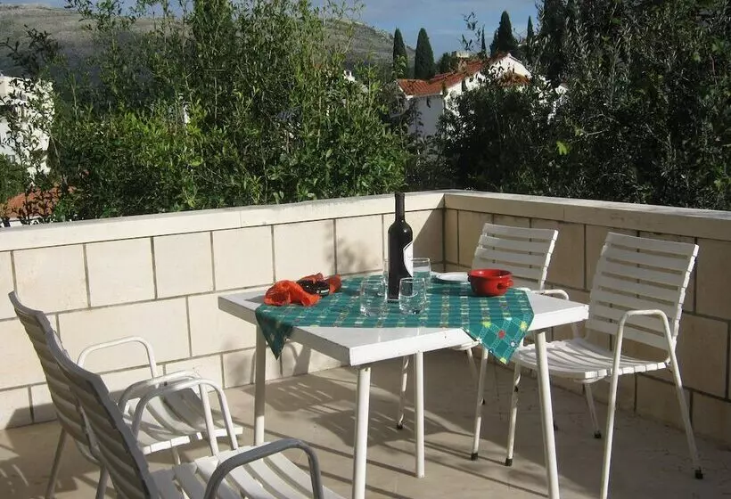 Fotos del hotel Apartments And Rooms Artemida:  18