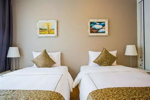 Fotos del hotel Alisha Court:  12