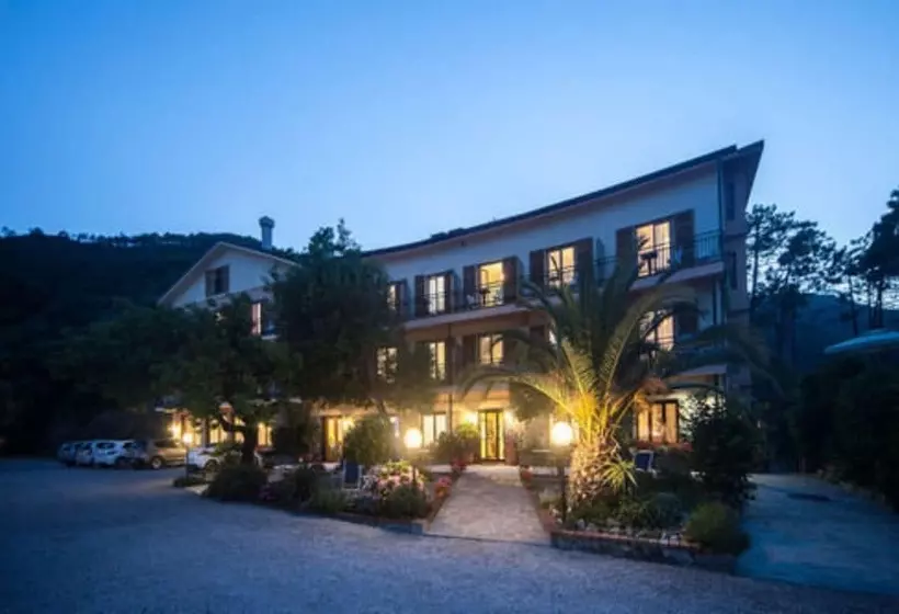 Albergo Suisse Bellevue