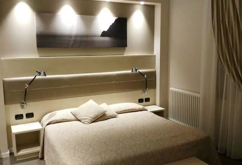 Fotos del hotel Albergo Suisse Bellevue:  17