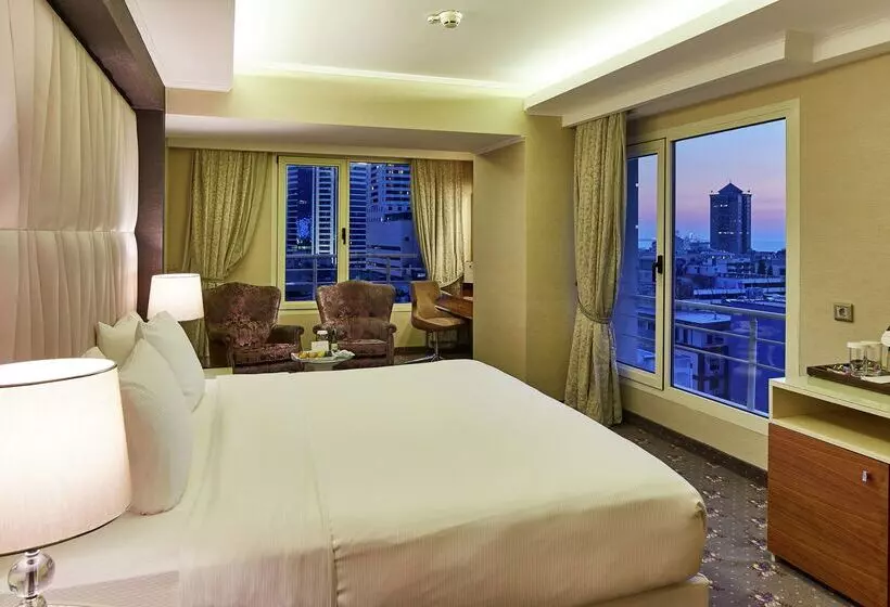 Fotos del hotel Doubletree By Hilton Izmir  Alsancak:  17