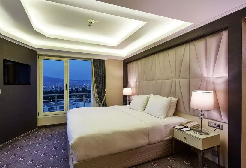 Fotos del hotel Doubletree By Hilton Izmir  Alsancak:  21