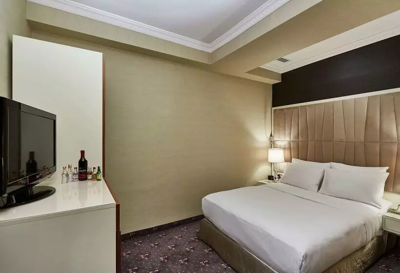 Fotos del hotel Doubletree By Hilton Izmir  Alsancak:  3