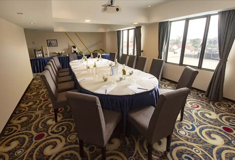 Fotos del hotel Kinta Riverfront Hotel & Suites:  18