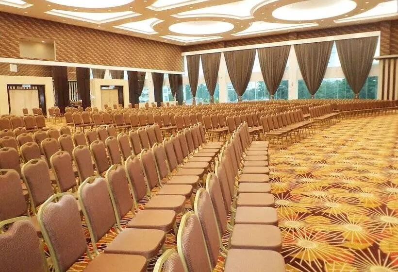 Fotos del hotel Kinta Riverfront Hotel & Suites:  15