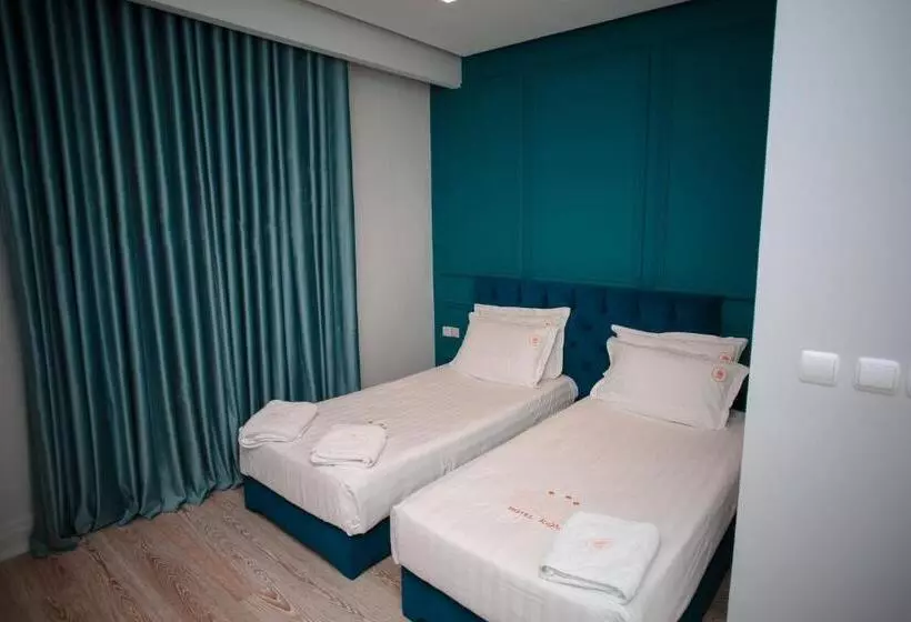 Fotos del hotel Konti:  5