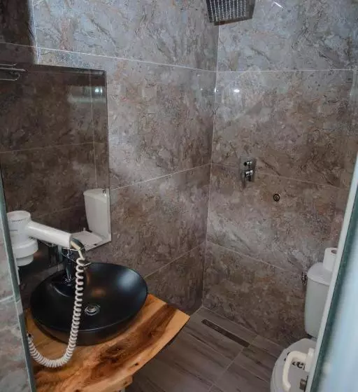 Fotos del hotel Konti:  6