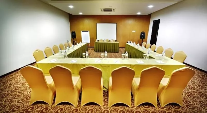 Fotos del hotel Oak Tree Emerald Semarang Managed By Ascott Limited:  13