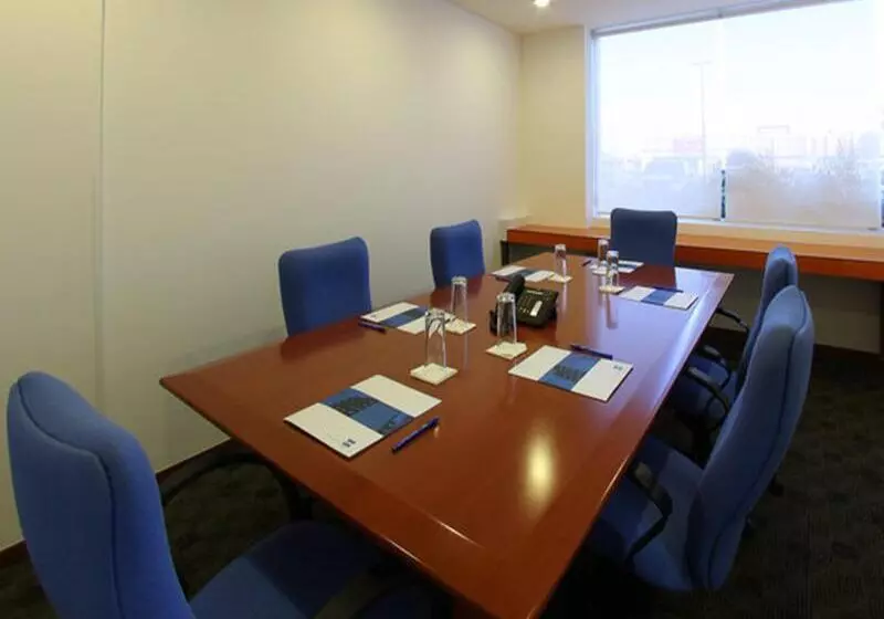 Fotos del hotel One Salina Cruz:  6