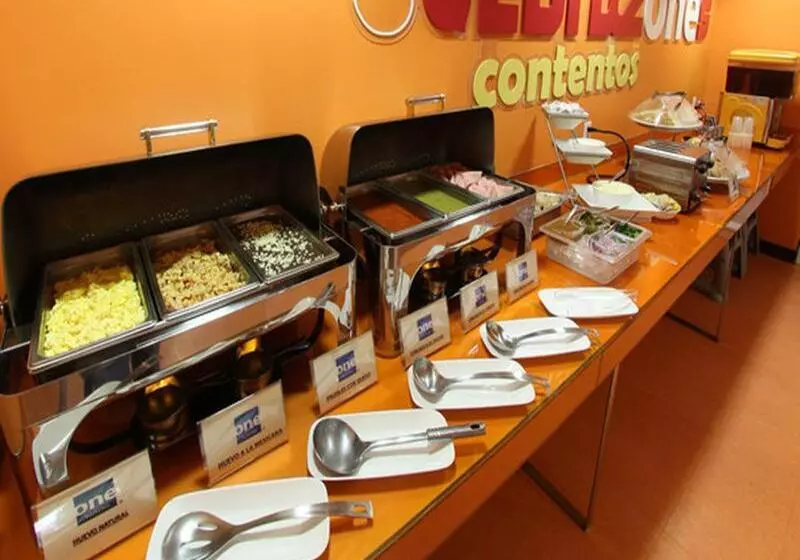 Fotos del hotel One Salina Cruz:  10