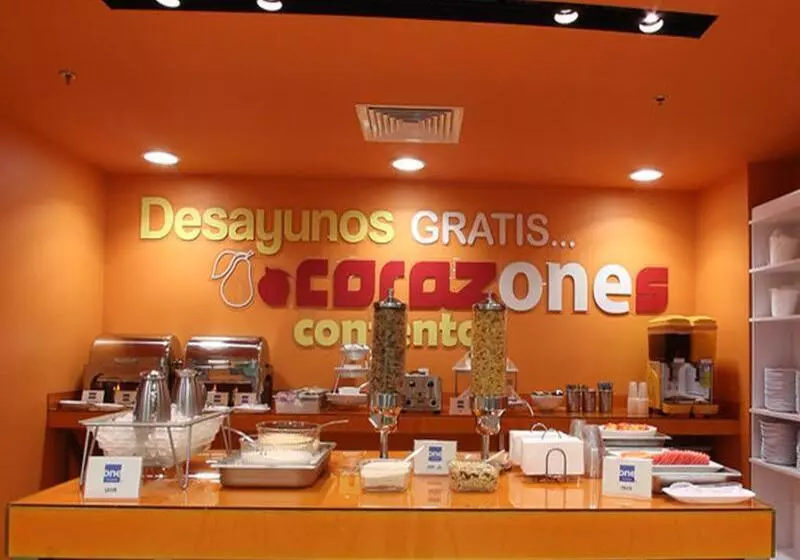 Fotos del hotel One Salina Cruz:  4