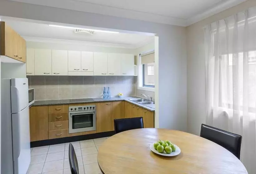 Fotos del hotel Waldorf Hornsby Residential Apartments:  3