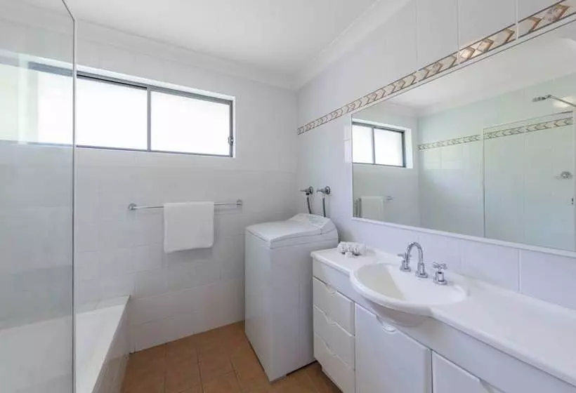 Fotos del hotel Waldorf Hornsby Residential Apartments:  4