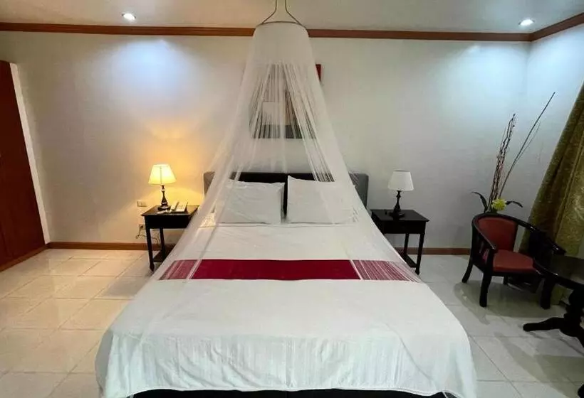 Fotos del hotel Anda White Beach Resort:  12