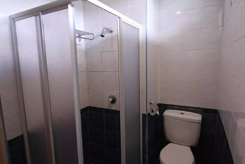 Fotos del hotel Iris House:  5