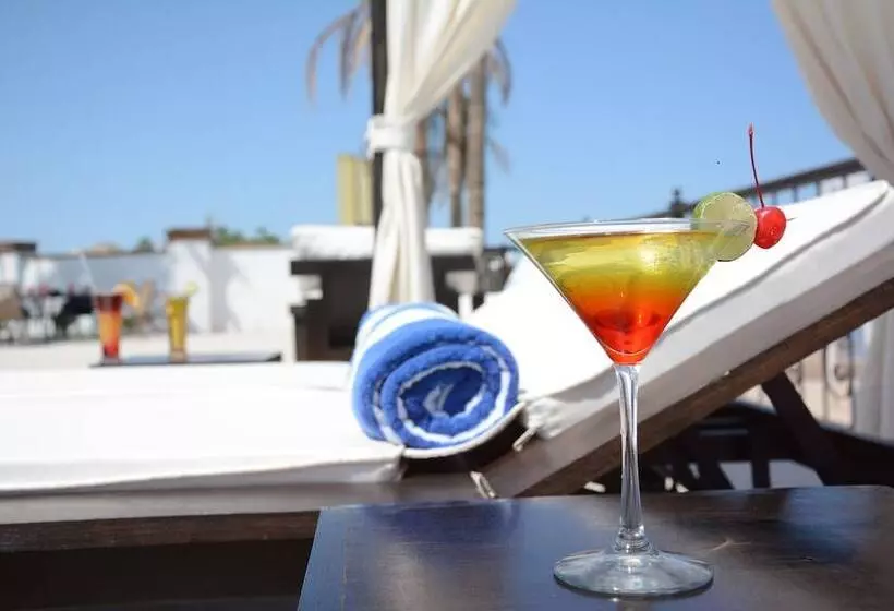 Fotos del hotel La Posada & Beach Club:  5