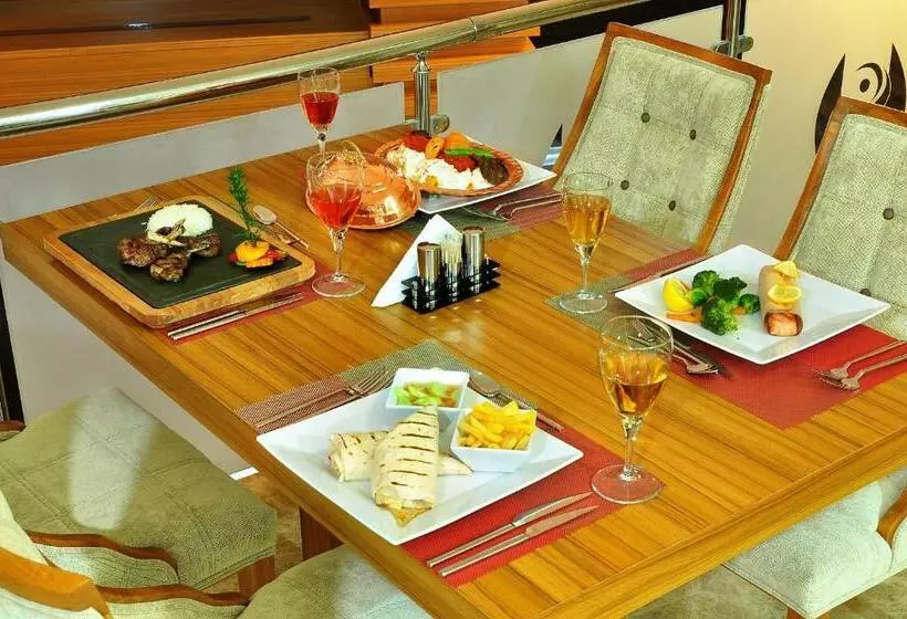 Fotos del hotel Starton:  25