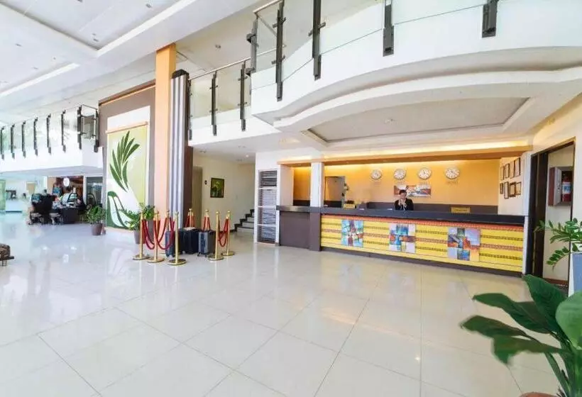 Fotos del hotel The Ritz Hotel At Garden Oases:  4