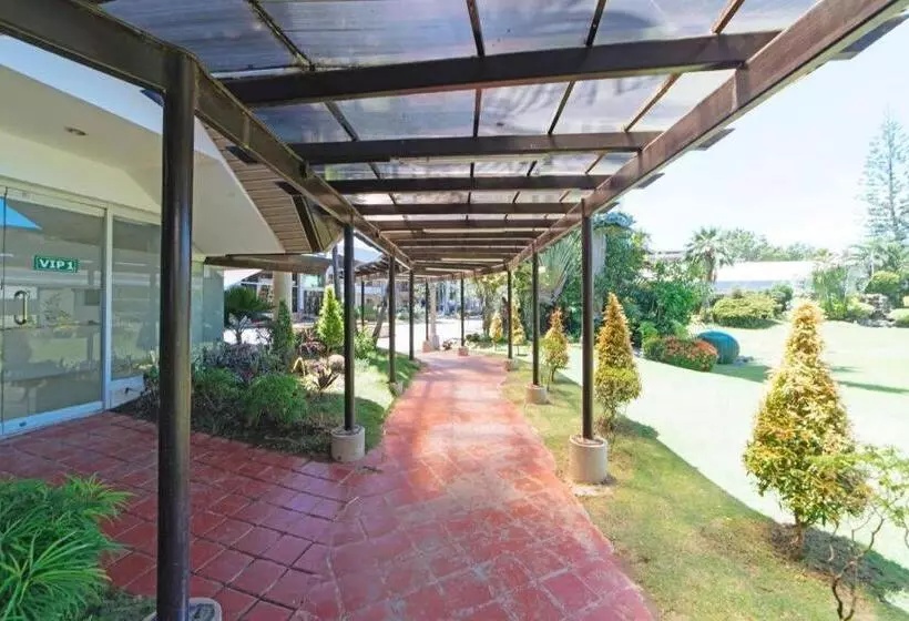 Fotos del hotel The Ritz Hotel At Garden Oases:  7