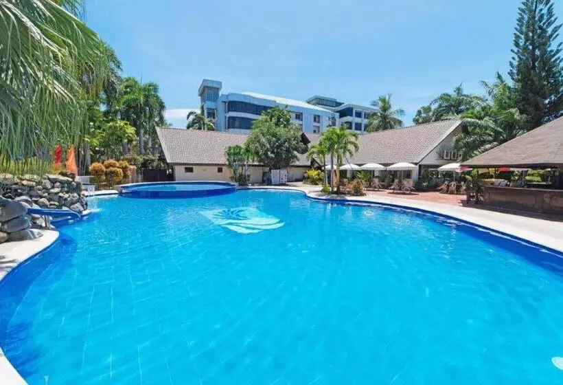 Fotos del hotel The Ritz Hotel At Garden Oases:  3