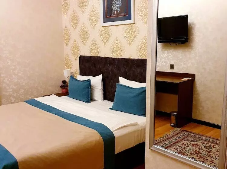 Fotos del hotel Nemi De Luxe:  7