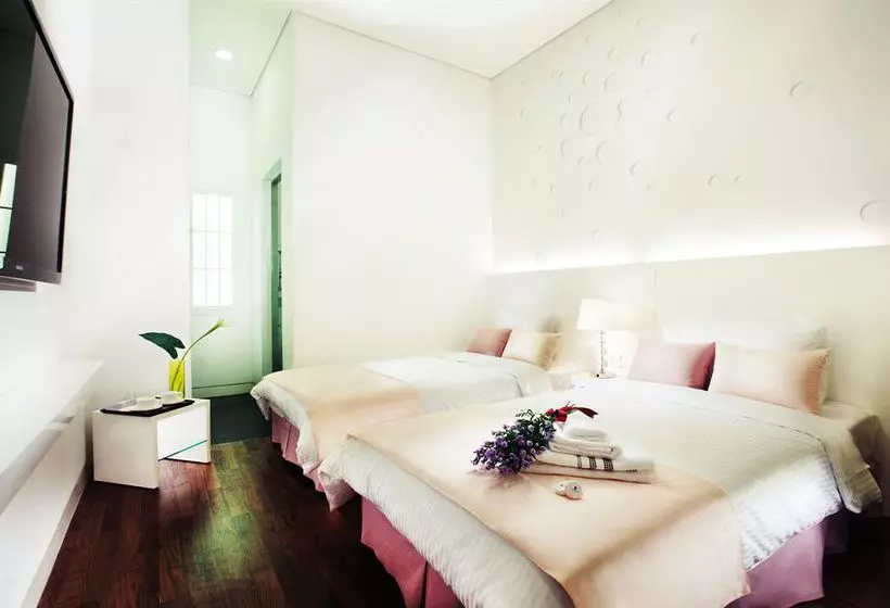 Fotos del hotel N. Fourseason:  19