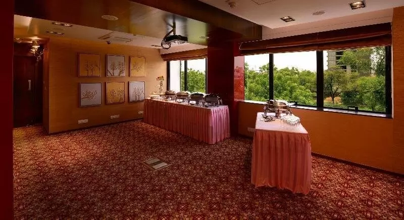 Fotos del hotel Tulip Inn, Ahmedabad:  5