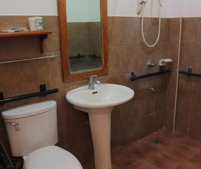 Fotos del hotel Villa Manuel Tourist Inn:  12