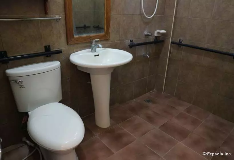 Fotos del hotel Villa Manuel Tourist Inn:  6